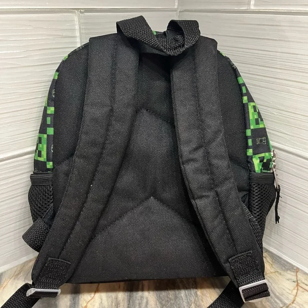 Small Minecraft backpack with removable patches